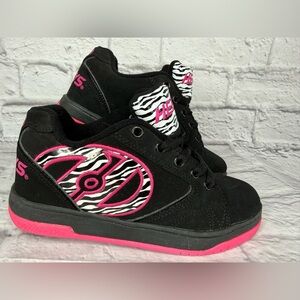 🦓 Heelys Propel Youth 3 Black and Pink Zebra Skate Shoes EC